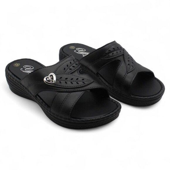 Women Tecs Slip-on Sandals - Picture 1 of 8
